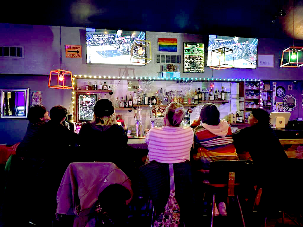 Bar photo 2