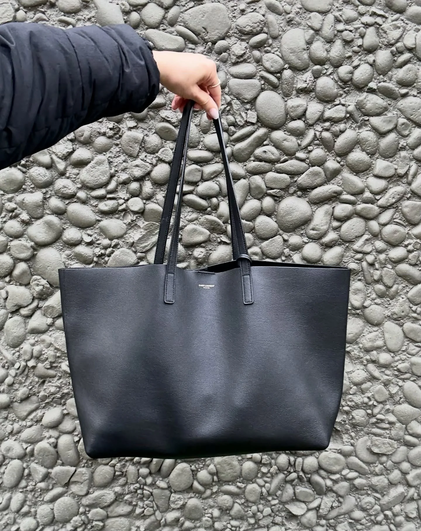 Saint Laurent East/West Tote
$699

#holiday #shopping #luxury #handbag #ysl #saintlaurent #designer #resale #shop #rcb #instagood