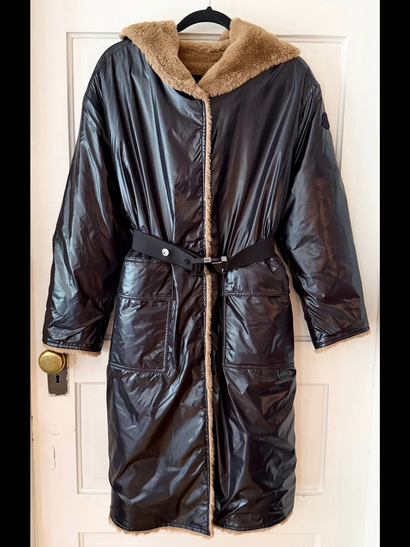 Moncler season has arrived! ❄️🥶

#winter #style #luxury #resale #moncler