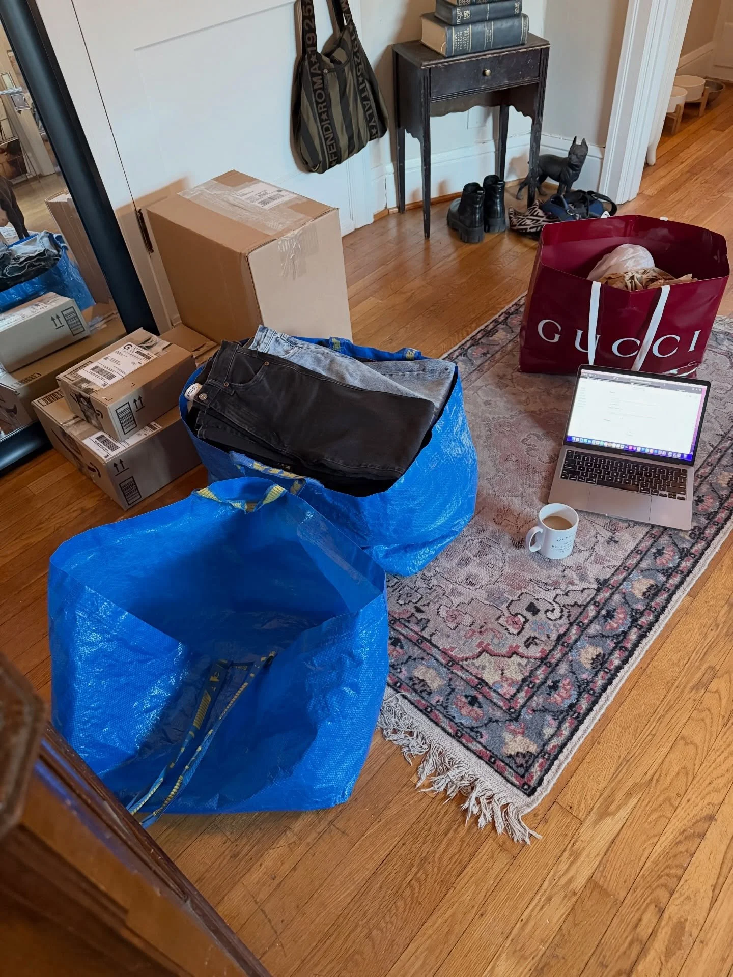 Spring prep is underway! 

#shop #designer #resale #consignment #spring