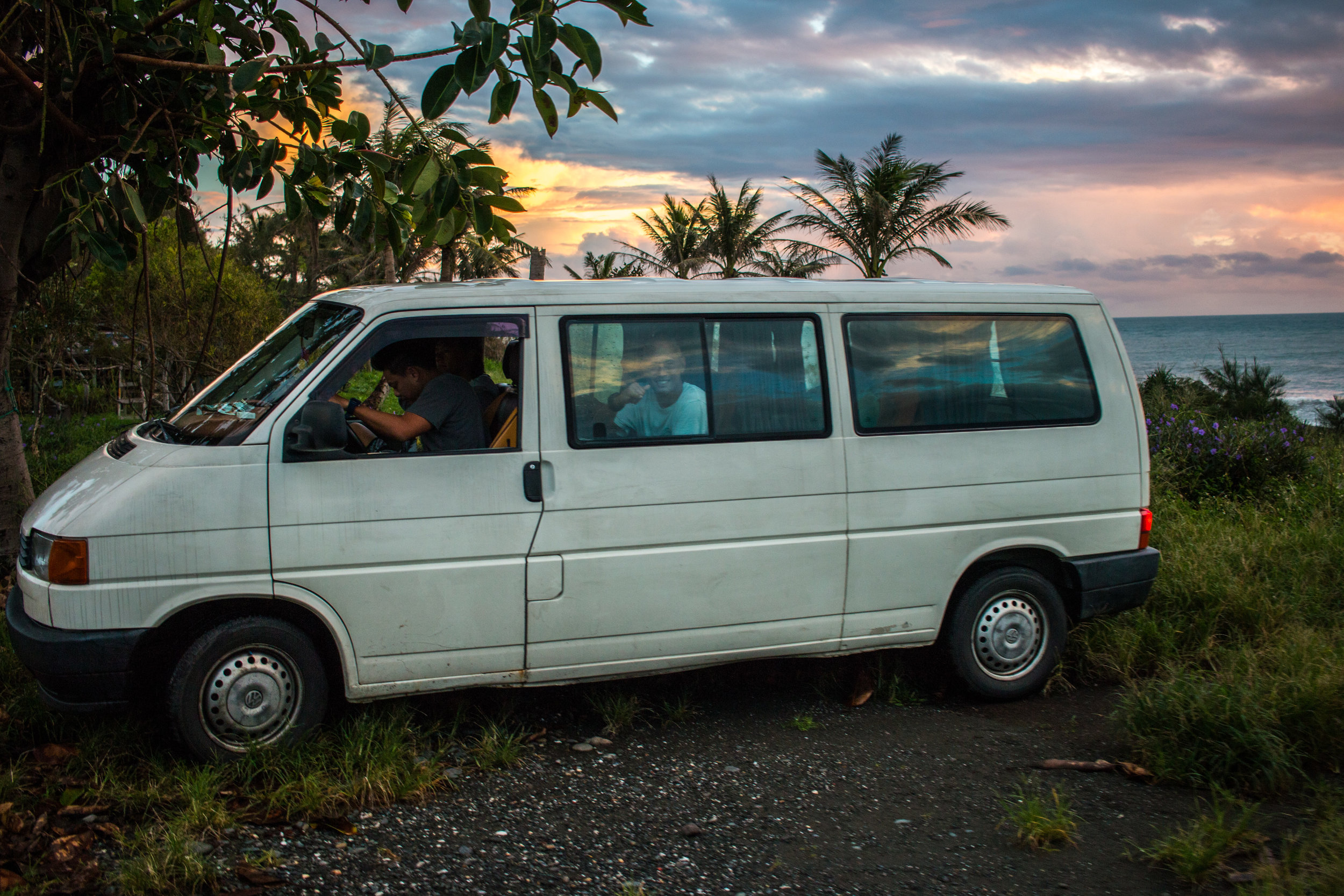 AUGI SPENCE SUNRISE VAN.jpg