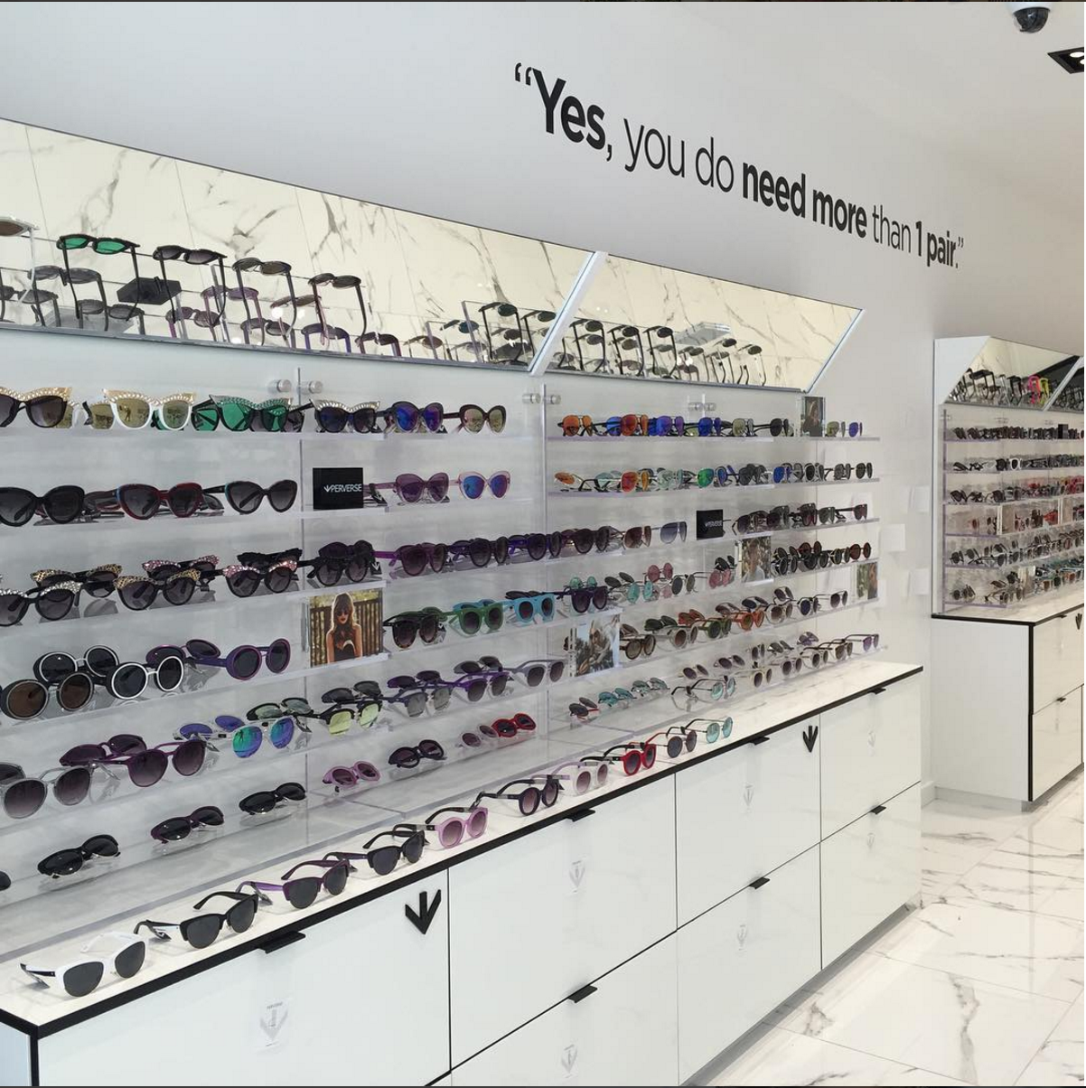 FlagShip Store Design