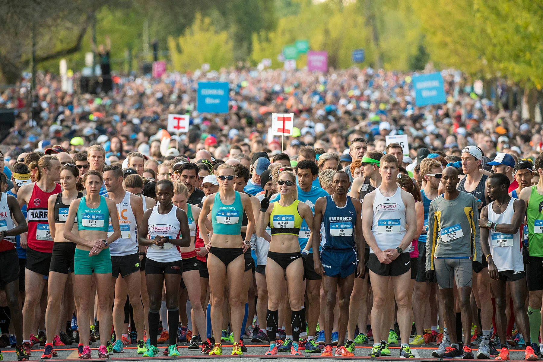 2017 BMO Half Start Line Photo by Chris Morris.jpg