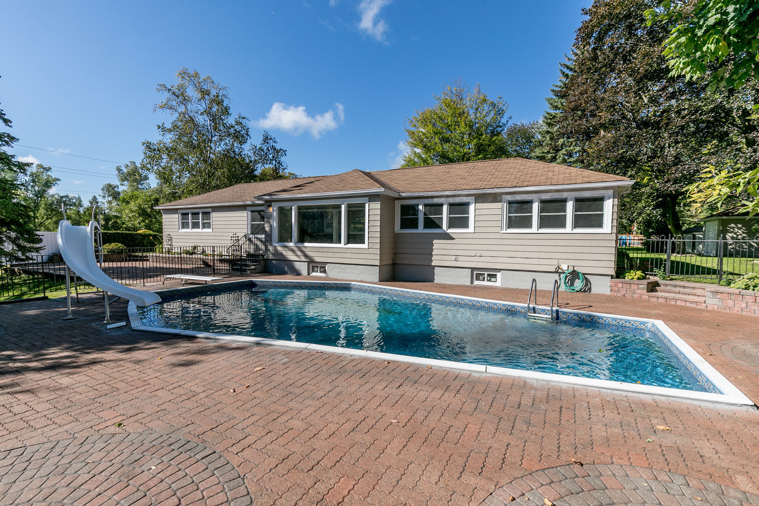 5414 Black River Road, Georgina