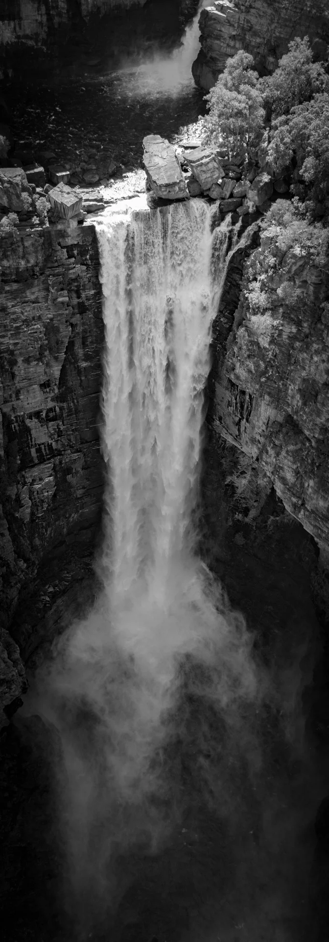 Edited_RM_151_Jim-Jim-Falls-7x20_.jpg