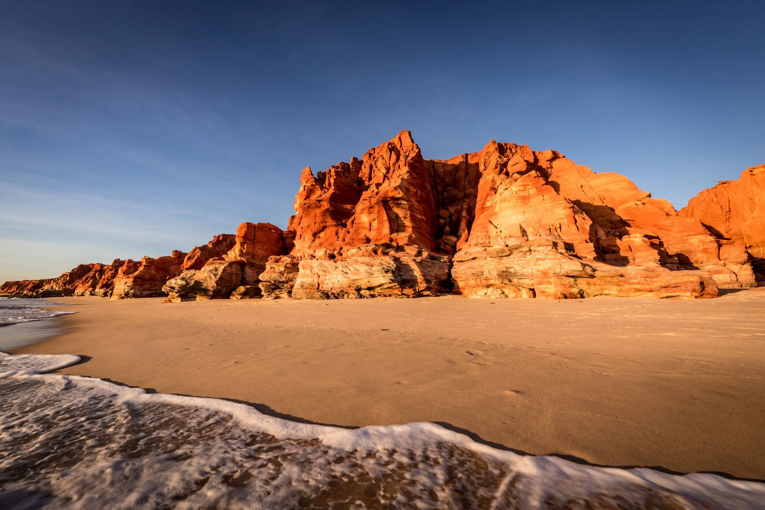 RM_252_Leveque _Landscape_12x18.jpg