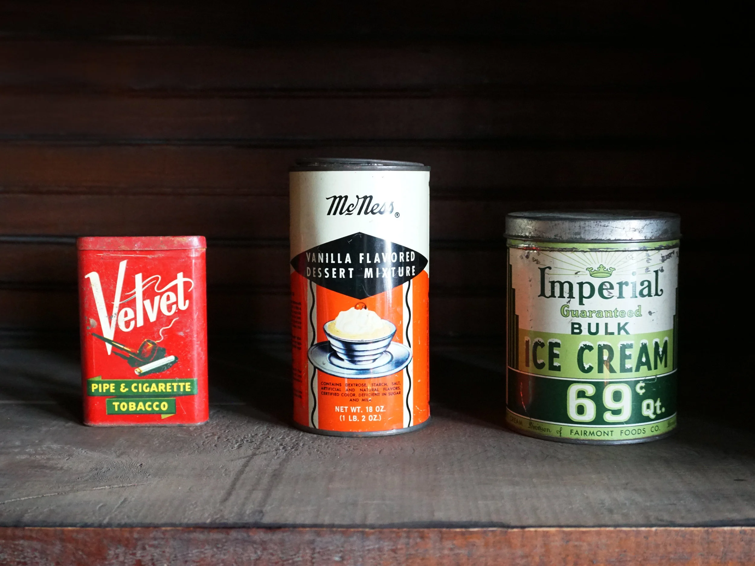 tins.jpg