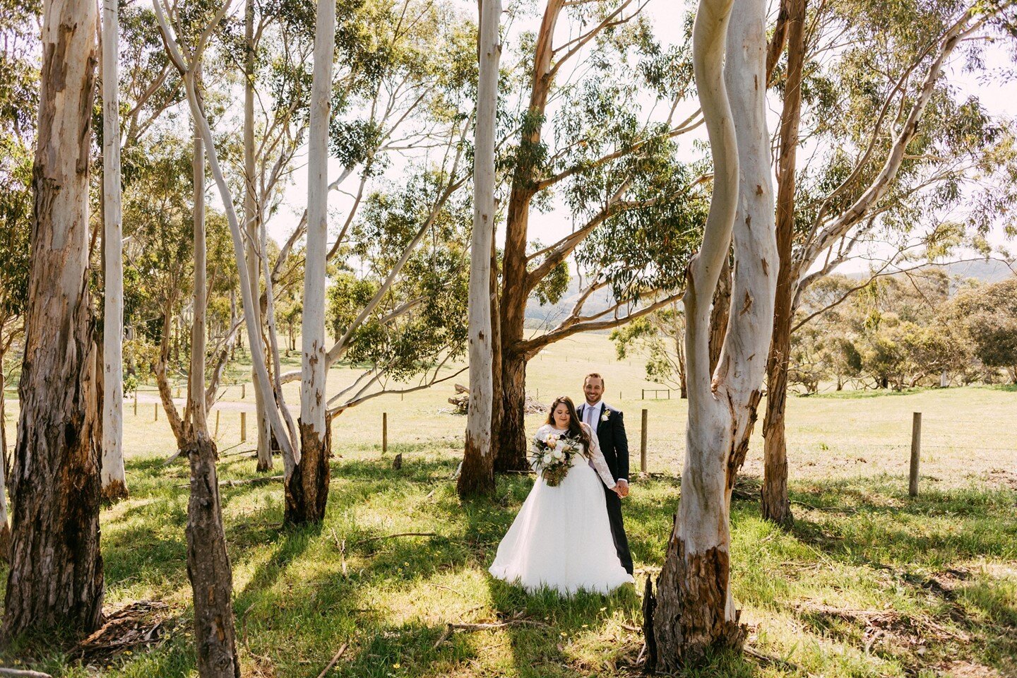 Obsessed with natural settings? Only a little. ✌️⁠
.⁠
.⁠
.⁠
.⁠
#ourwildloveelopements #weddingphotography #wedding #weddinginspiration #ourwildloveelopements #littlecarphotography  #elopement #wanderingphotographers #lookslikefilm #elopementcollectiv