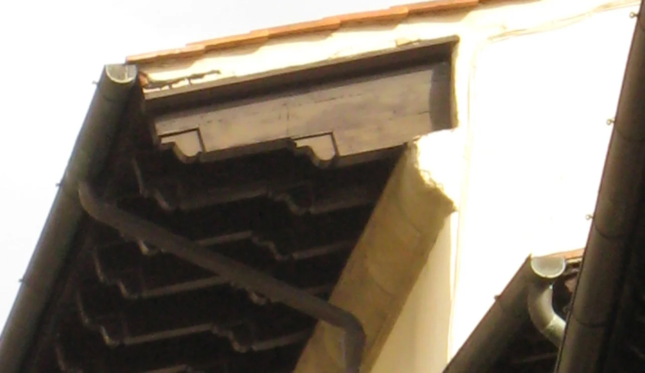 It's all about the Eave — Clayton Vance Architecture