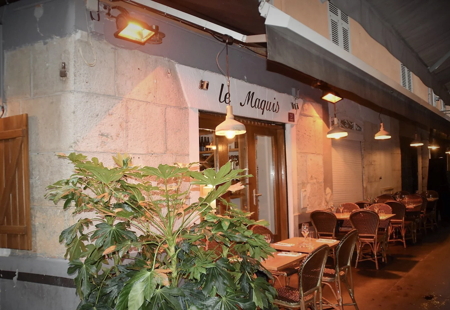 enseigne.jpg