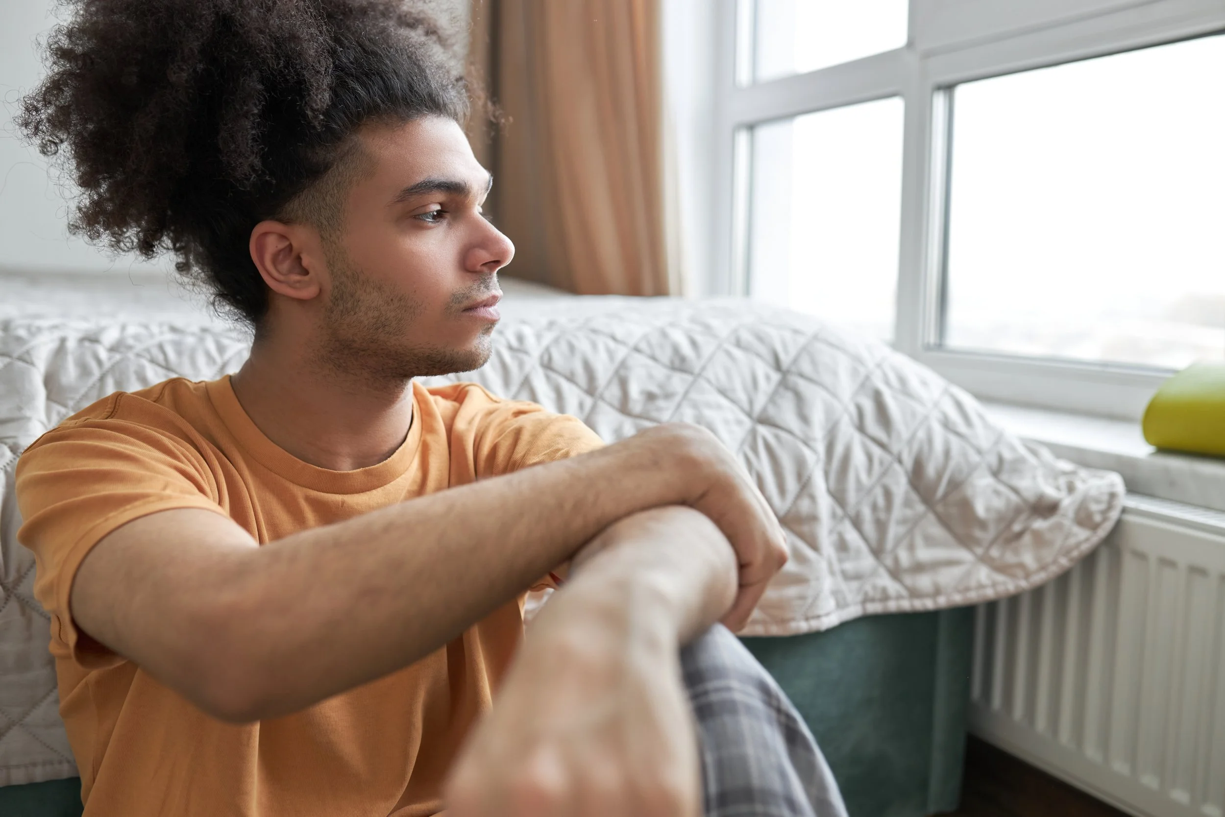 Why So Many People Feel “Off” in Early Spring (A Nervous System Explanation)