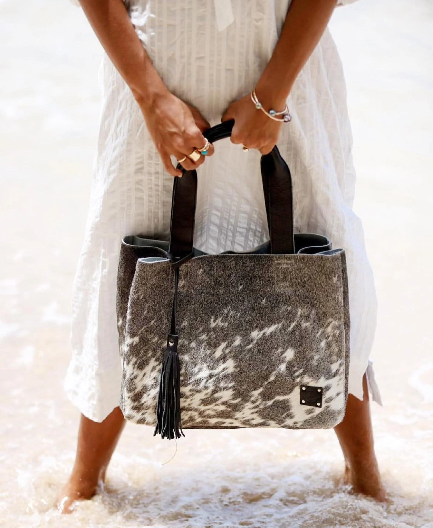 Sunday best ⚡️ 
&bull;
&bull;

#beachlovejewelry #beachjewelry #hawaiijewelry #madeinhawaii #tahitianpearls #tahitianblackpearls #goldfill #rosegold #sterlingsilver #shoplocal #shopsmall #supportlocal #supportsmallbusiness #hawaiismallbusiness #north
