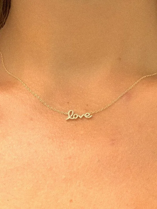 NECKLACE_Love.JPG