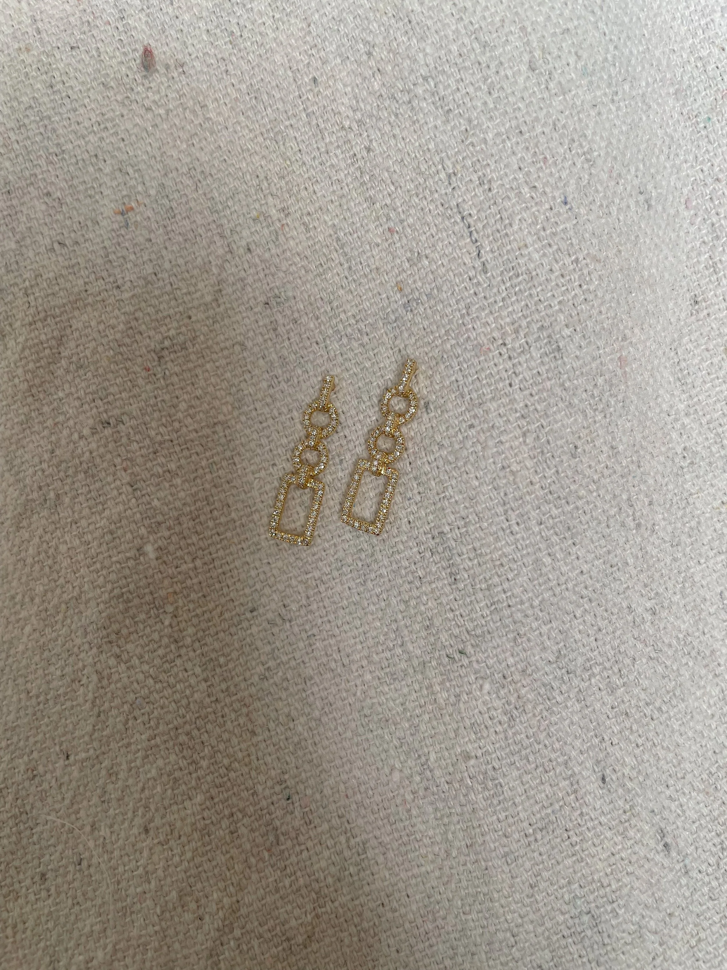 E_Circle Square2.JPG