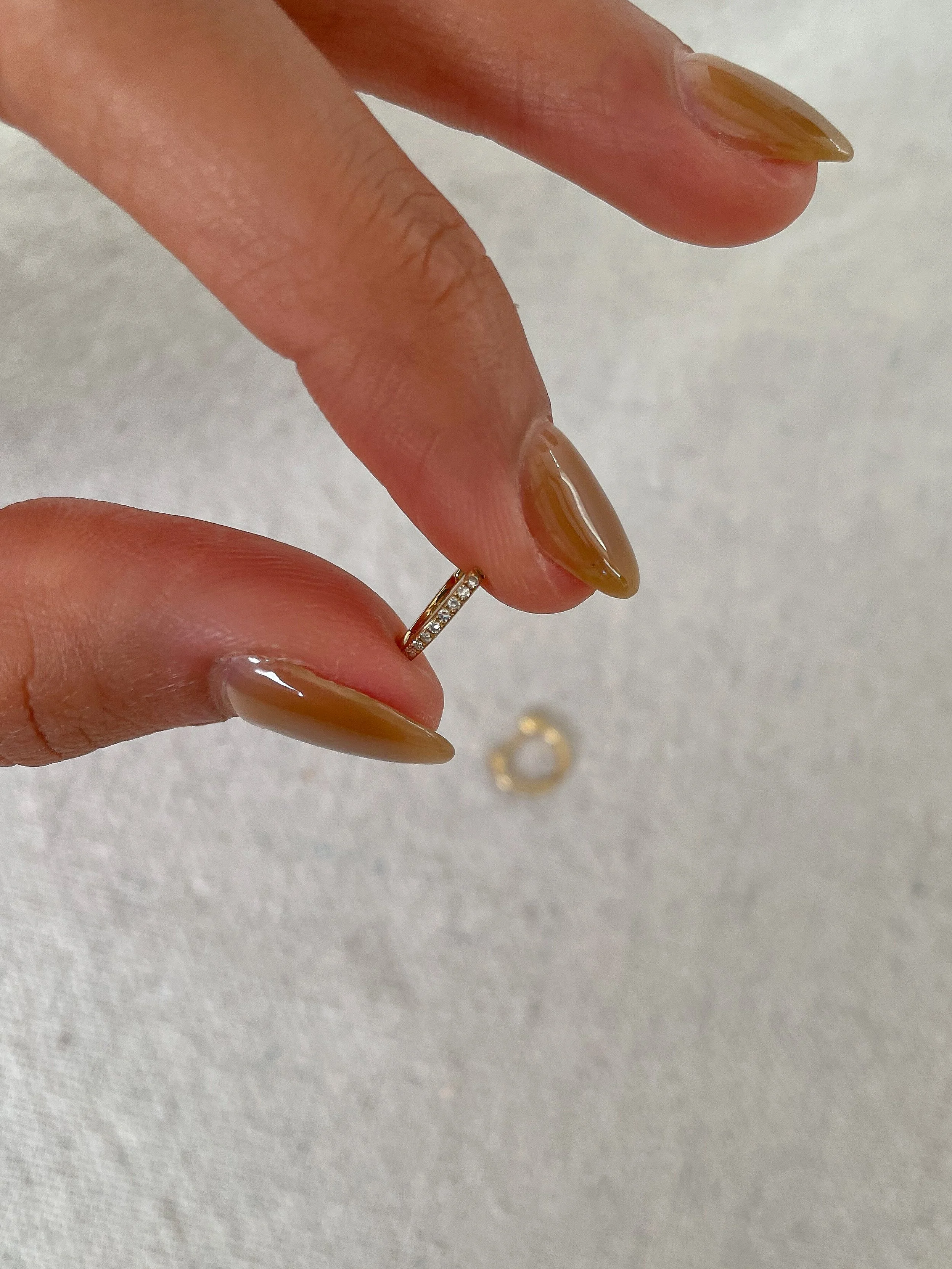 E_Huggie Diamond_2.JPG