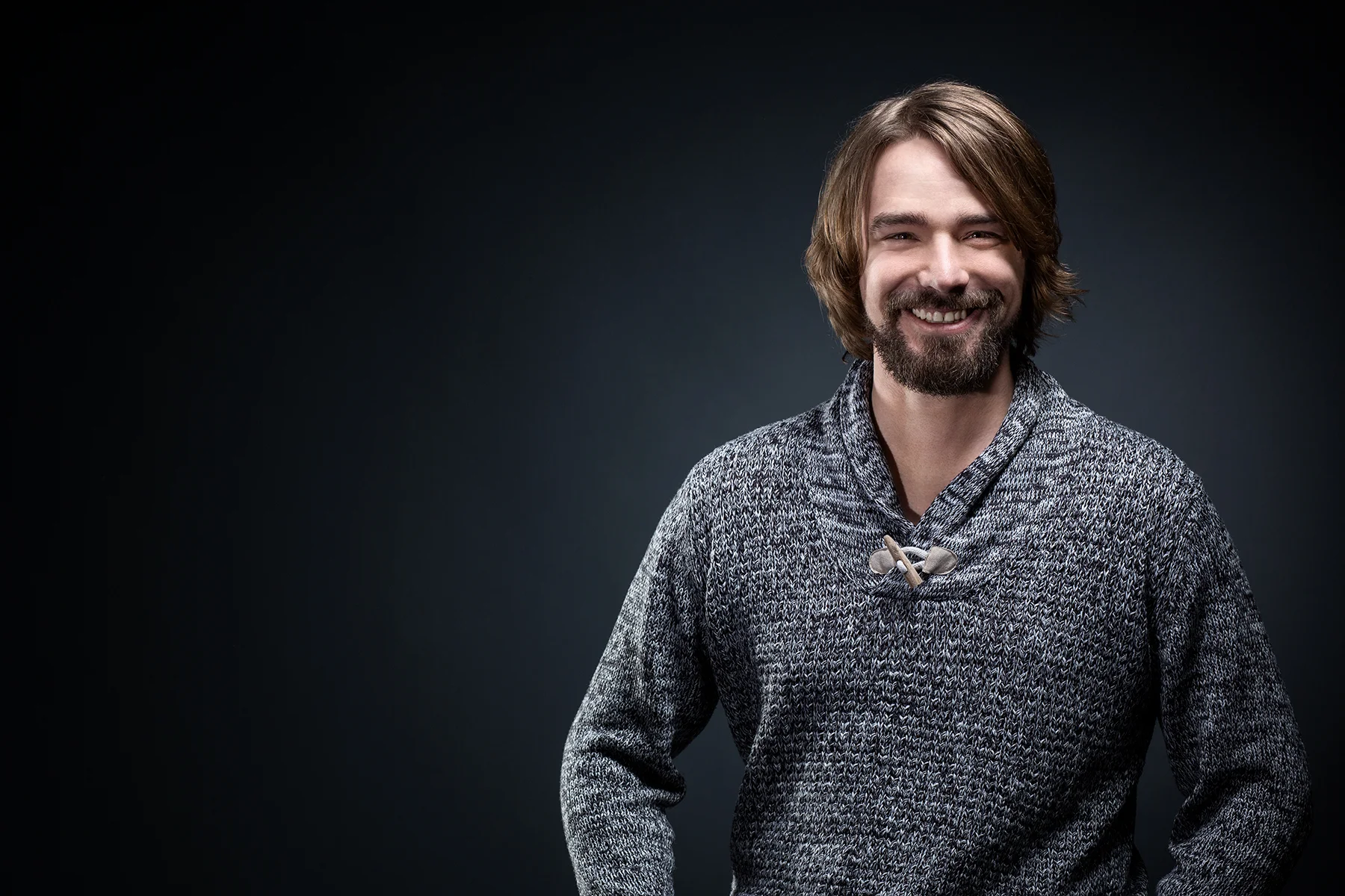 christian-vogel-photography-fotograf-münchen-werbung-advertising-portrait-people-brandhelfer-daniel-lütke-lanfer-01.jpg