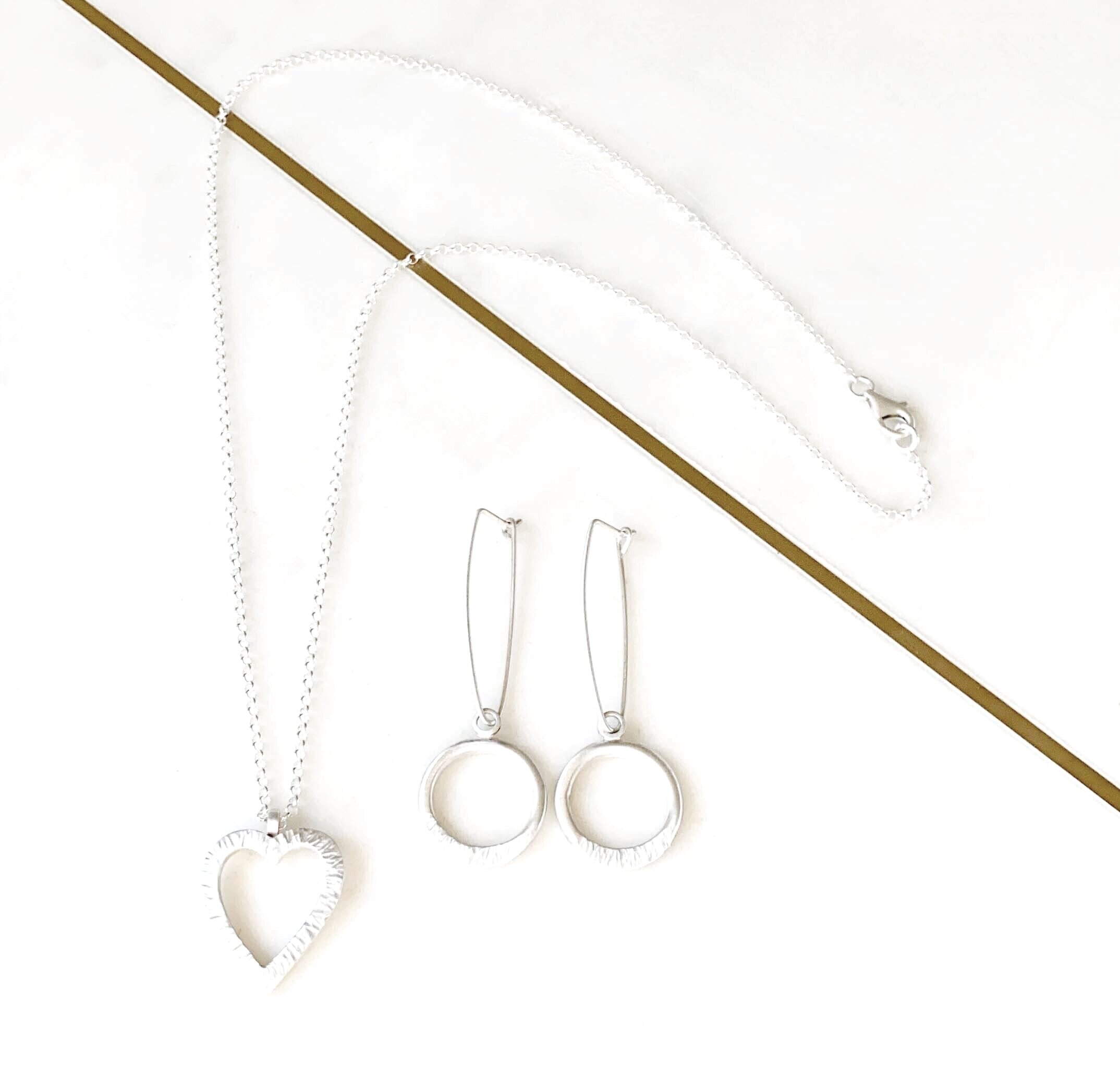 Sterling Silver "Modern Nature" Circle Drop Earrings and Heart Chain Necklace