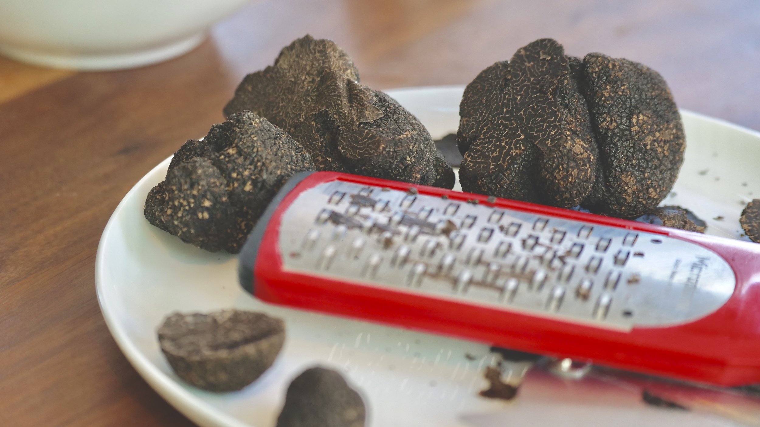 FRESHLY DUG TRUFFLES. SIMPLY DIVINE.
