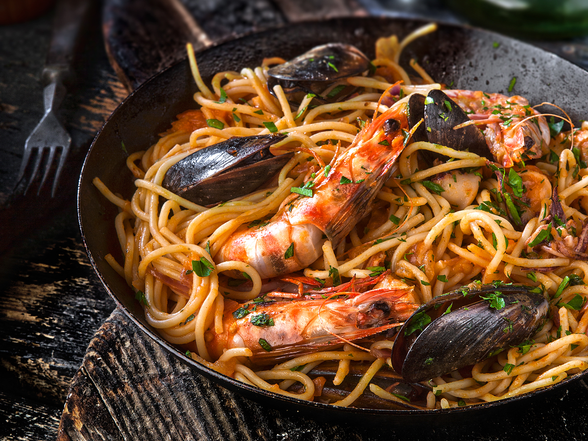 spaghetti-with-seafood.jpg