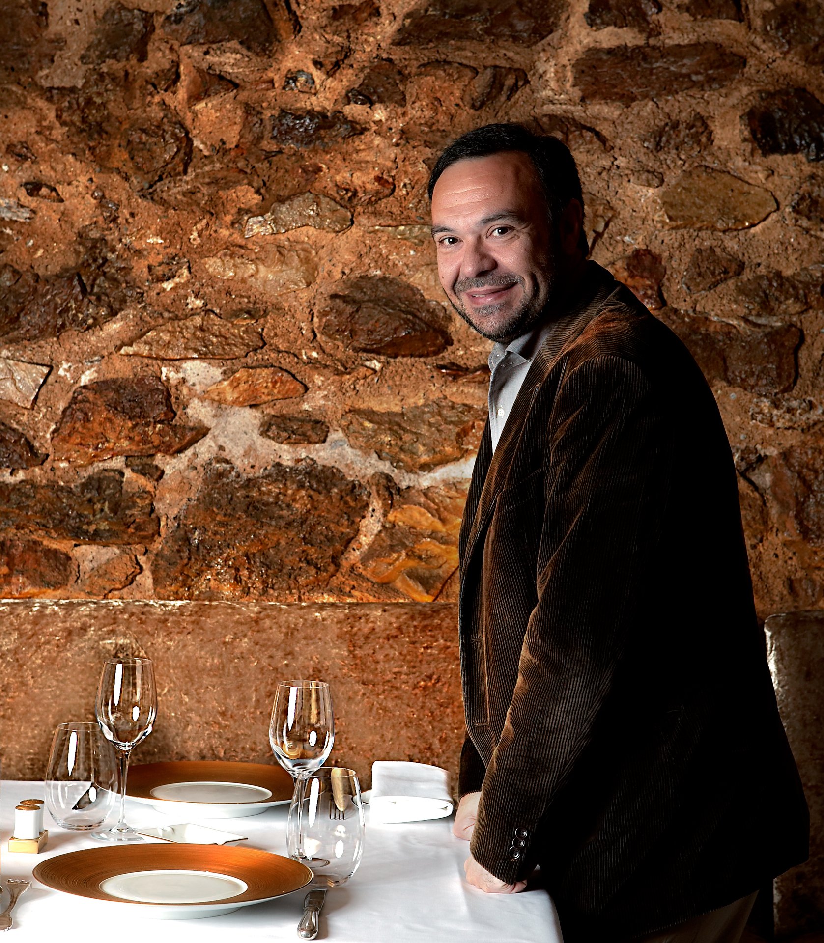 Apostolos-Trastelis--owner-spondi-restaurant-Greece-portrait-stavroskostakisphotography.jpg
