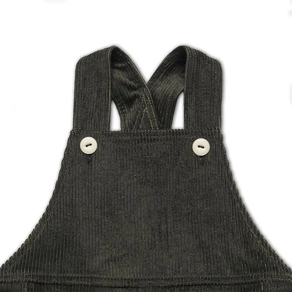 Docker_Overall_Olive_front_bib_detail_web_grande.jpg