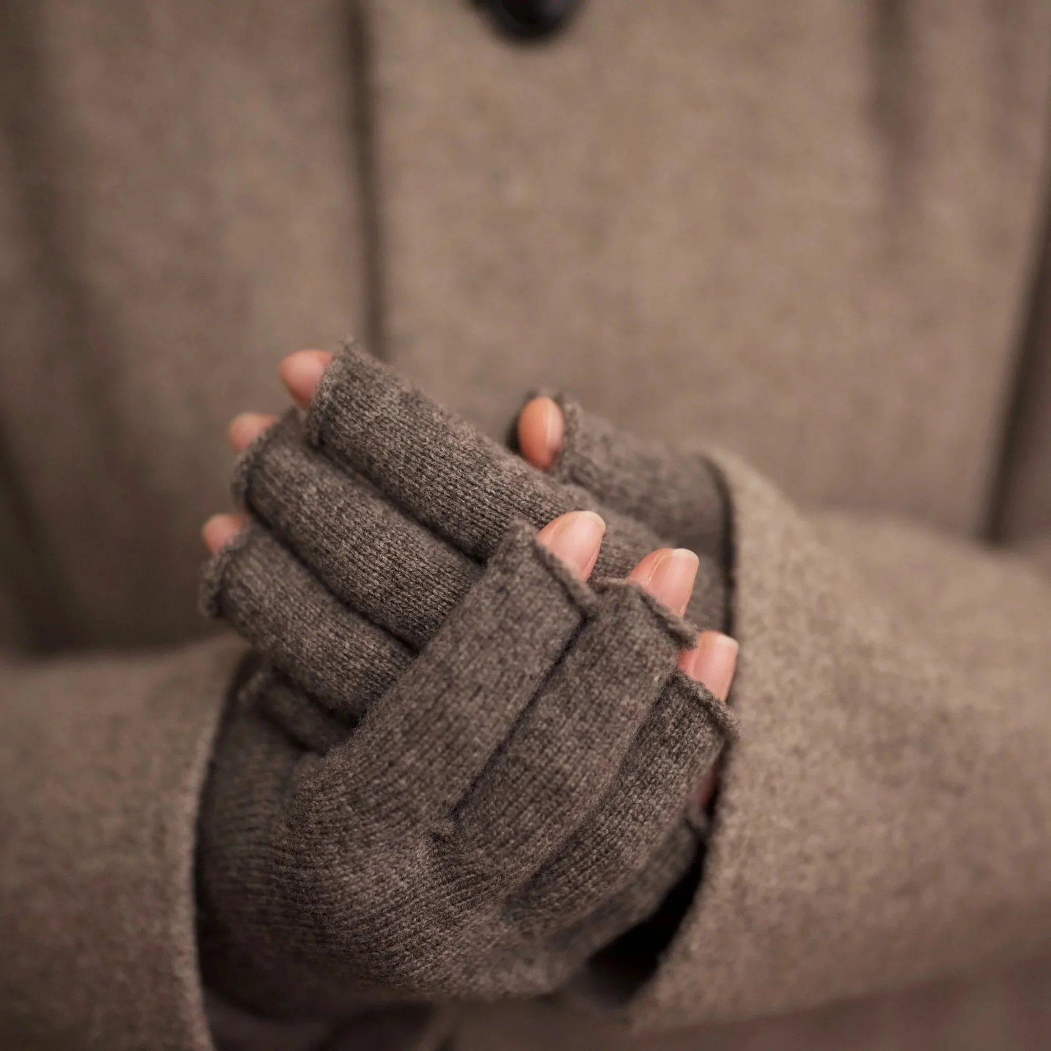 100__merino_wool_arm_warmers_3_1024x1024@2x.jpg