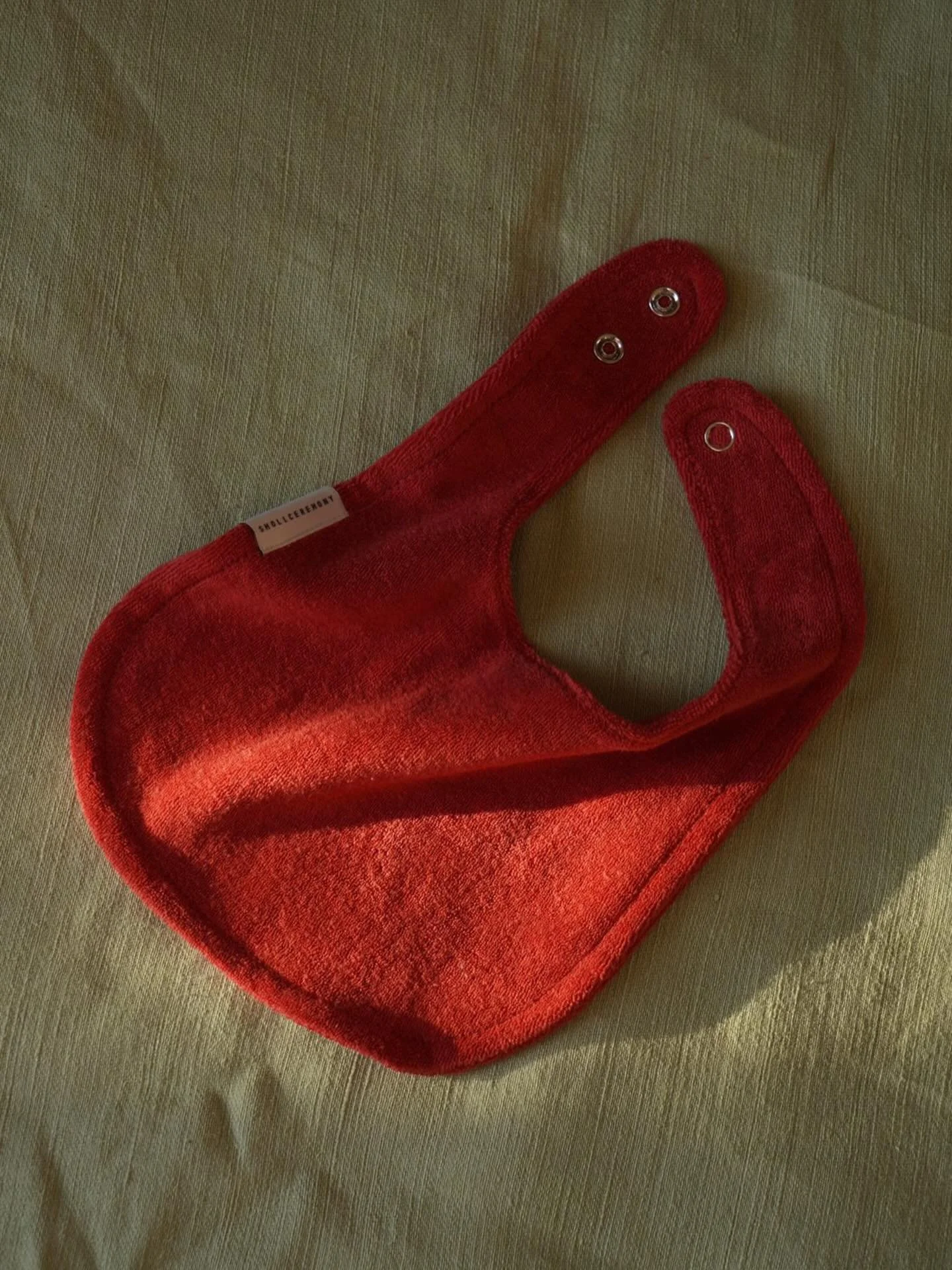 &hellip;the perfect bib! - warm tones and a soft texture #boefshopcopenhagen #babybib