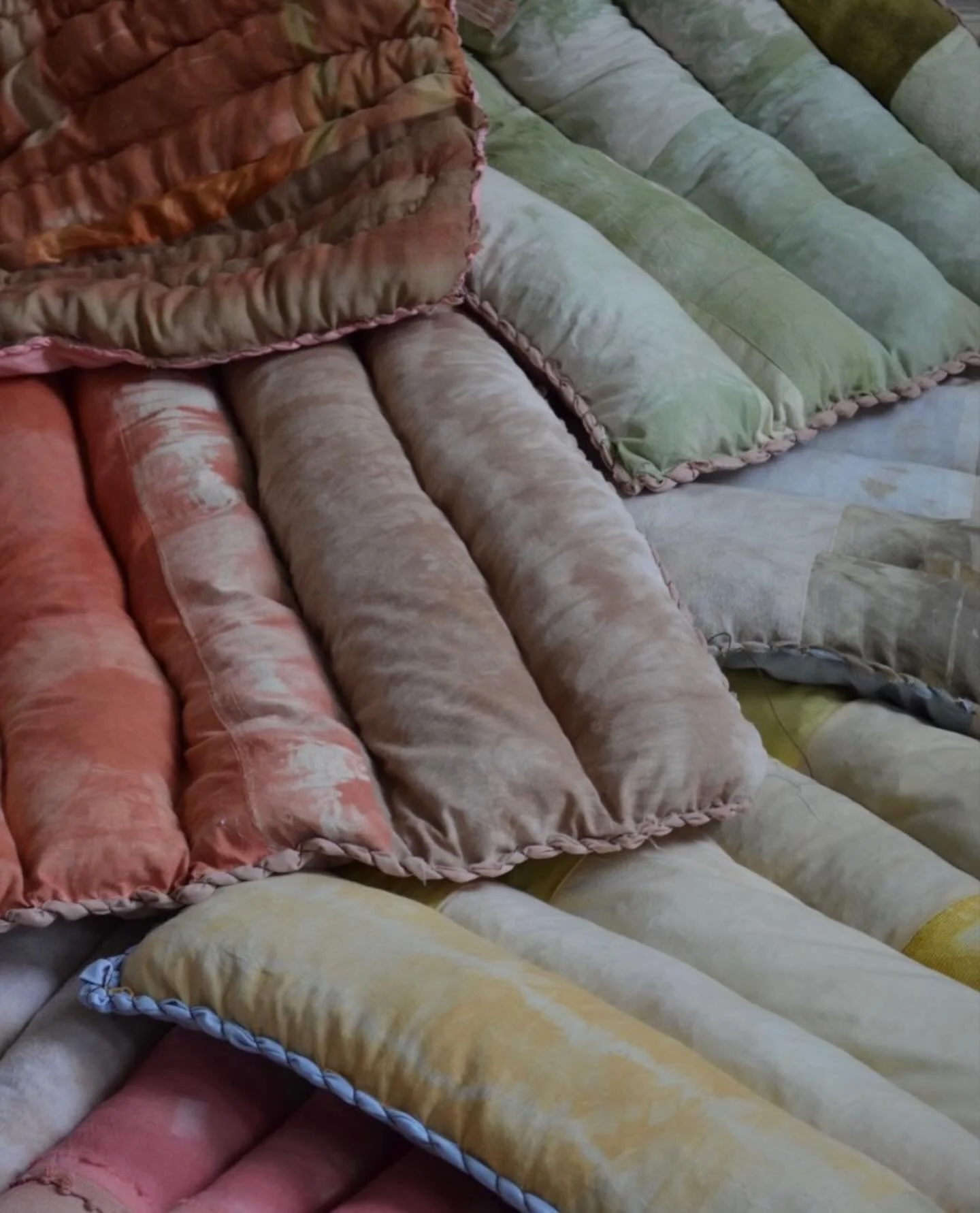 &hellip;We&rsquo;ve been so lucky to receive some limited sensory mats from @nikolineoda &ndash; for now, available only in the showroom 🤎 but send me a DM if you&rsquo;re interested. made from 100% leftover textiles #boefshopcopenhagen #sensorymat 