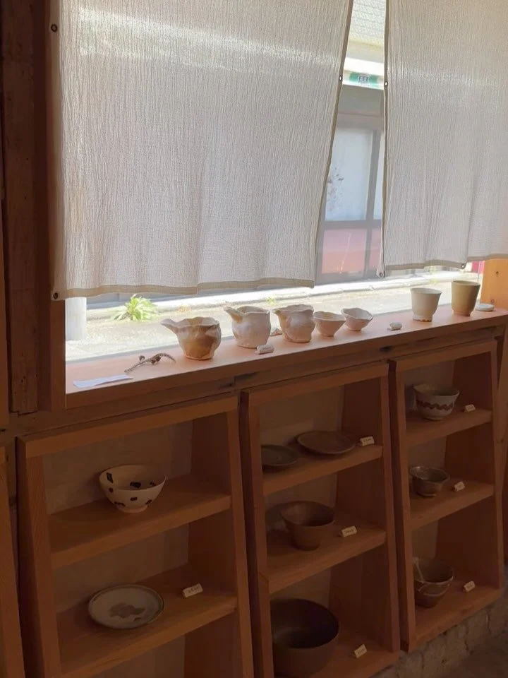 &hellip;working on getting all our beautiful ceramics from Japan online by Thursday, August 27th at 7 PM CEST 🤎 #boefshopcopenhagen 

Made by my sweet friend @sonobanosoba in Kyoto, Japan 🤎

I visited her back in May and brought the ceramics with m