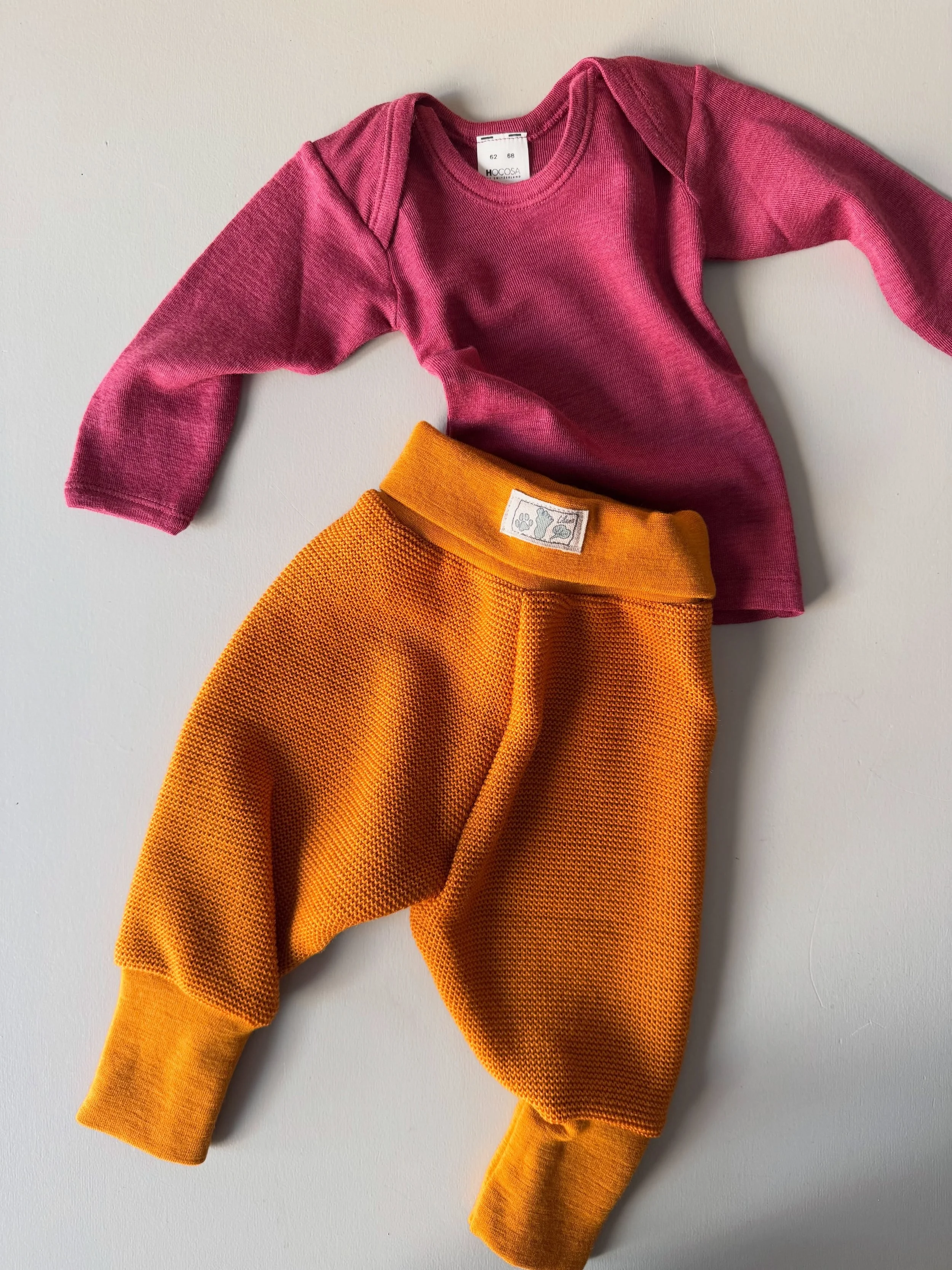 &hellip;wool &amp; silk 🤎 ruby top from Hocosa and knitted pants from Lilano #boefshopcopenhagen #organicbabyclothes