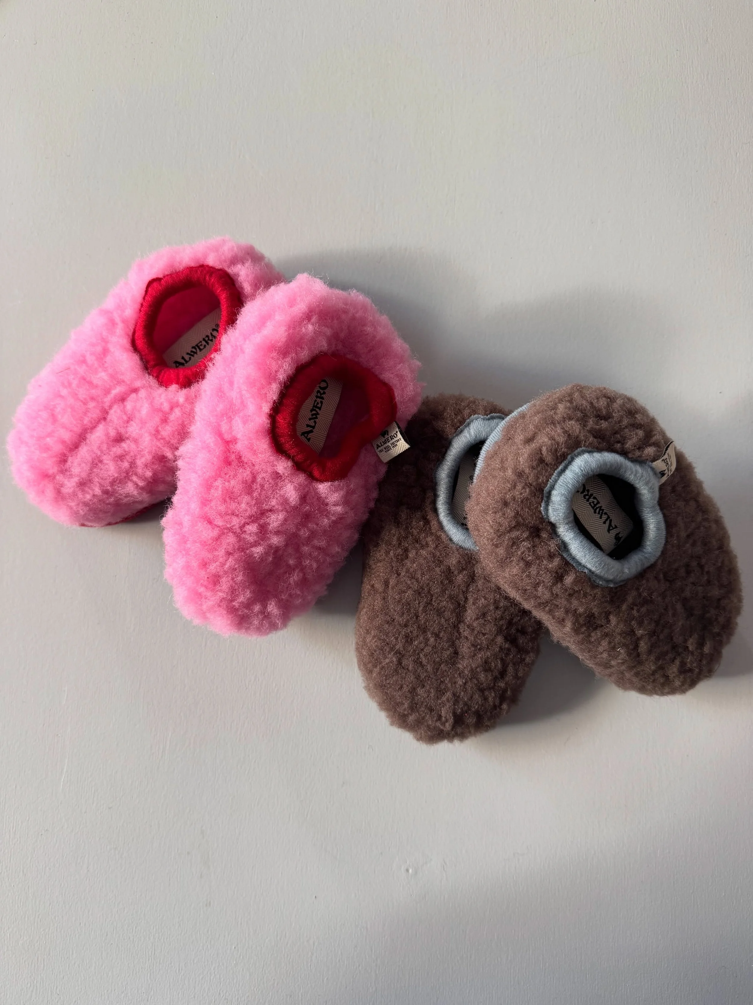 &hellip;new woolen slippers 🤎 online now #boefshopcopenhagen #woolslippers