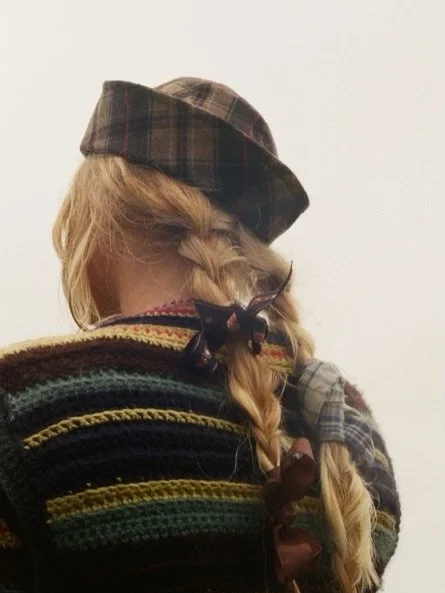 &hellip;hope you&rsquo;re ready for another round of these absolutely amazing handmade hats from SUISUI! 🤎

They&rsquo;ll be available online tomorrow, the 11th, at 8 PM (20:00) Danish time.

They come in three sizes: 1&ndash;2 years, 3&ndash;5 year