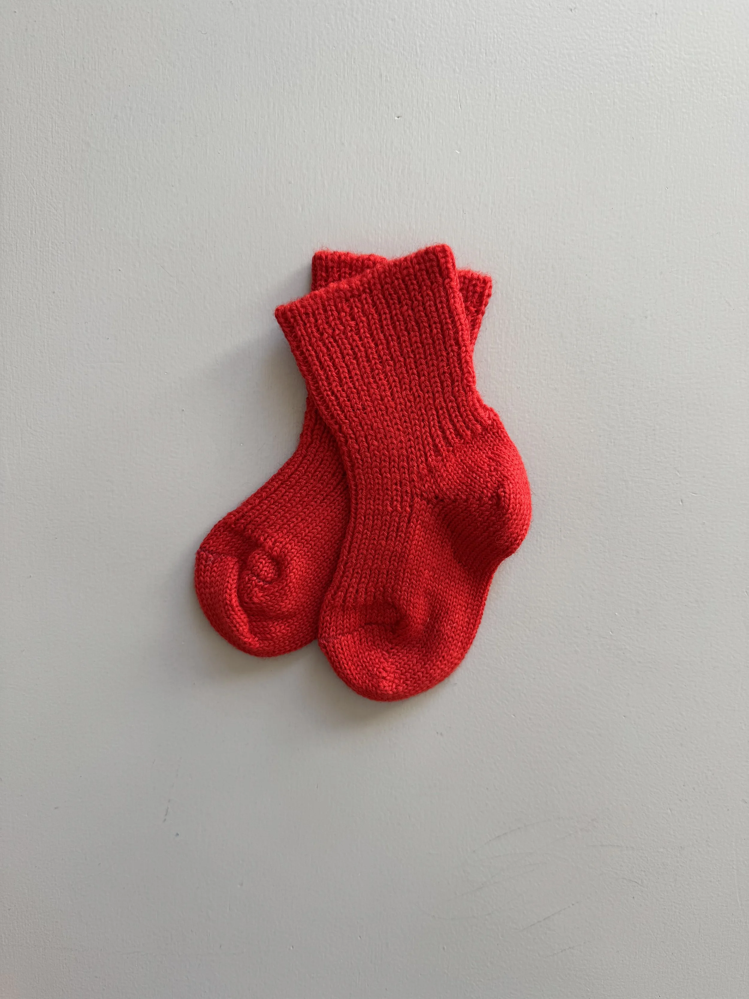 hirsch, red wool socks