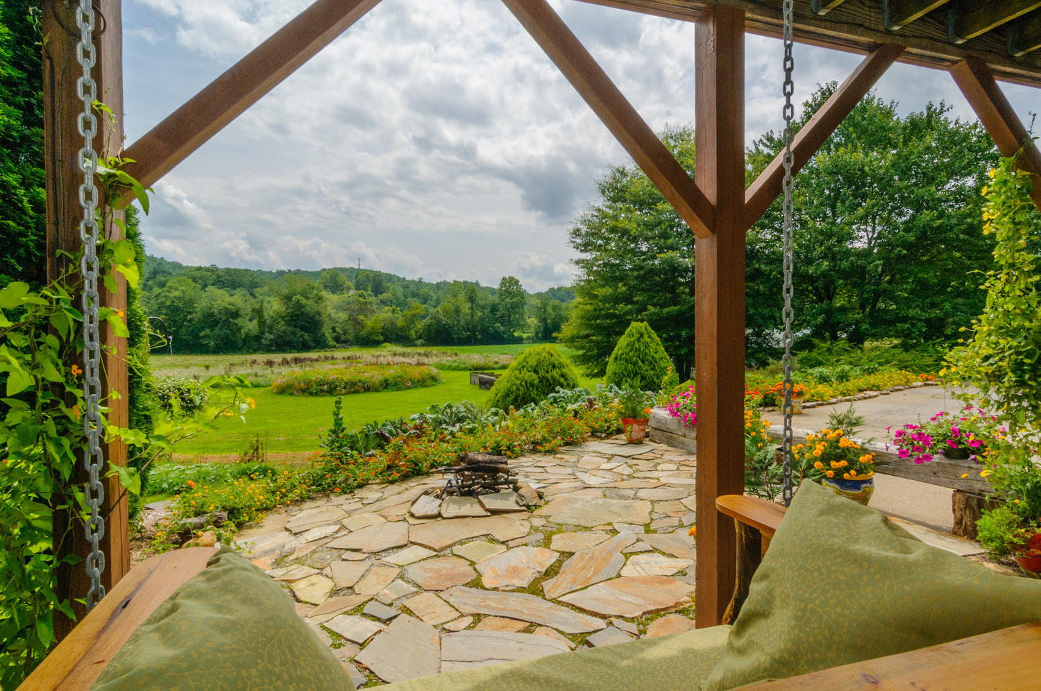 80 Forge Valley Dr Mills River-large-014-5-Patio-1500x997-72dpi.jpg