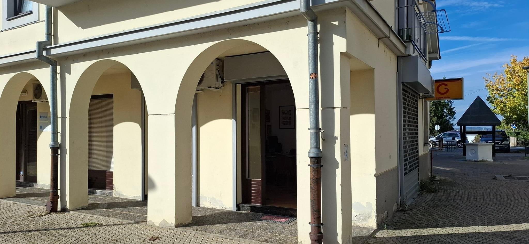 Moj novi ured je otvoren!