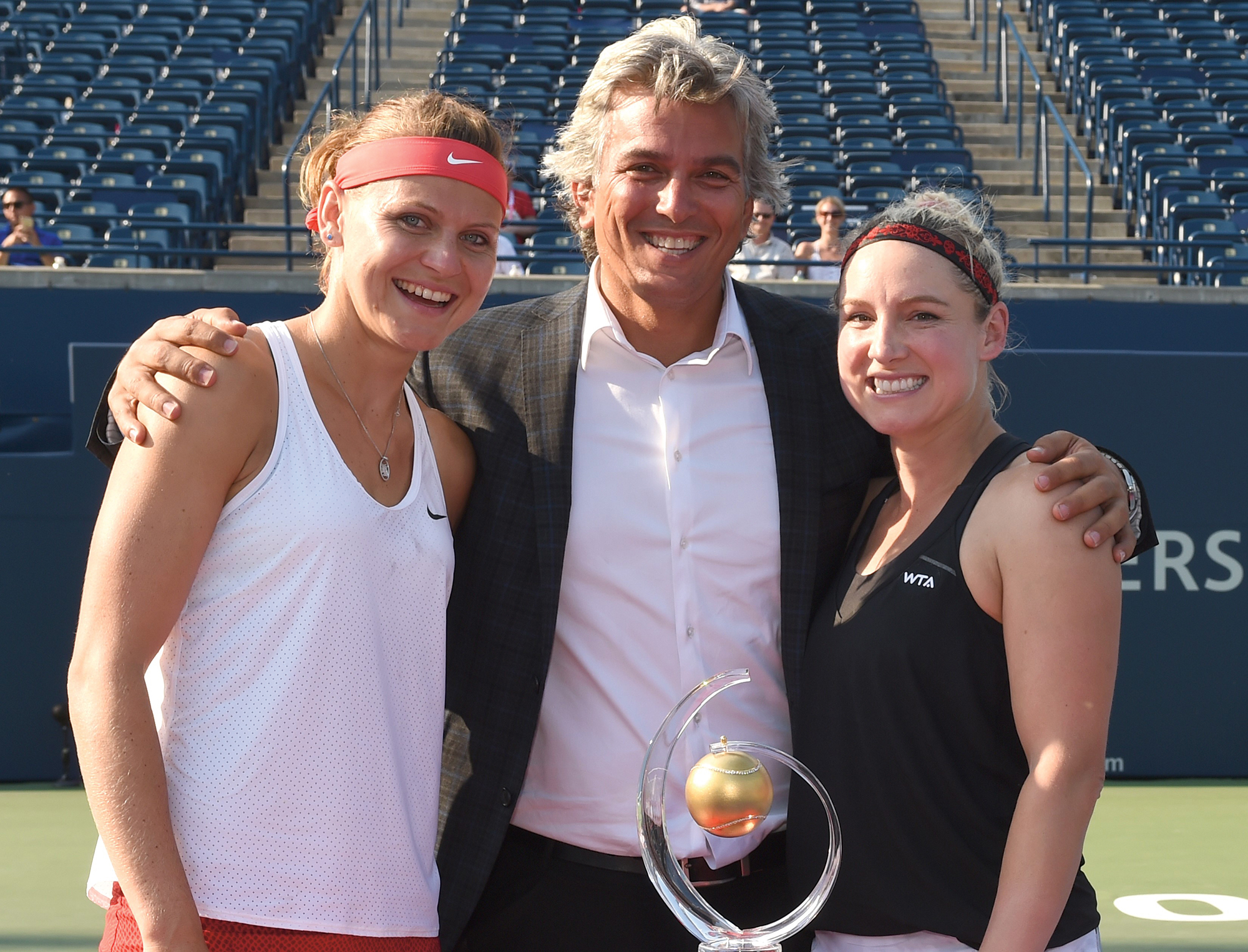 Lucie Safarova, Karl, Bethanie Mattek Sands (The 2015 Rogers Cup Toronto Doubles Champions) 