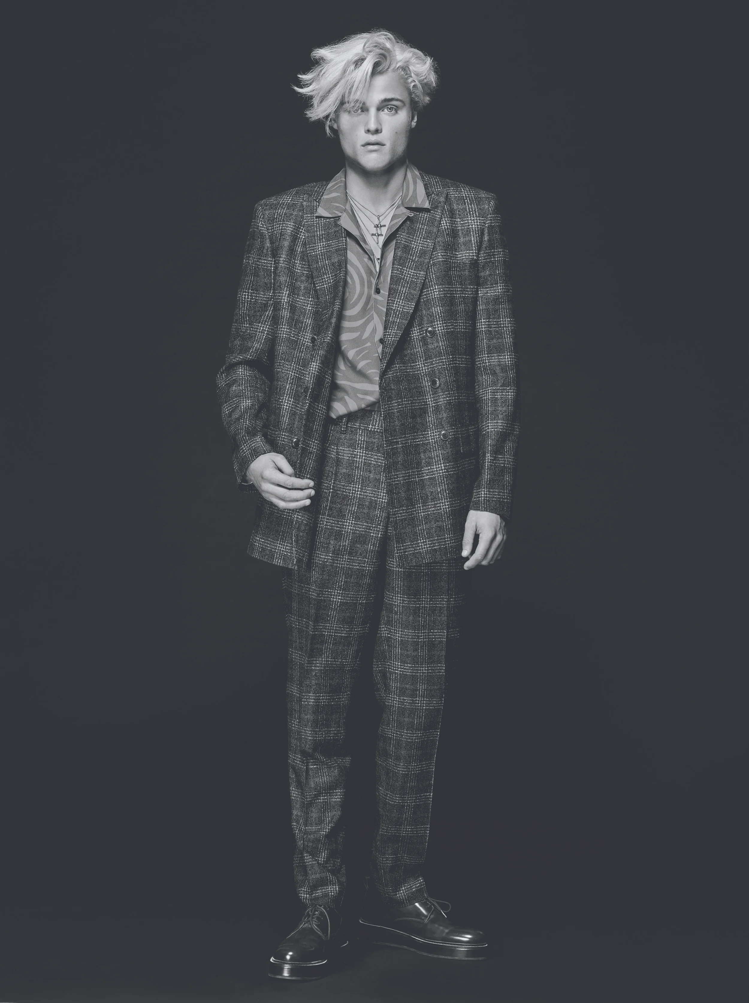 Blazer LE31 SIMONS ($350). Pants LE31 SIMONS ($150). Shirt and shoes CARVEN ($455). Necklace TOPMAN ($20).