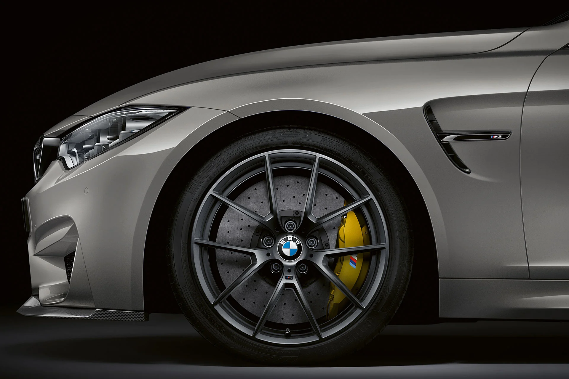 BMW-m3-cs-DTKMEN.jpg