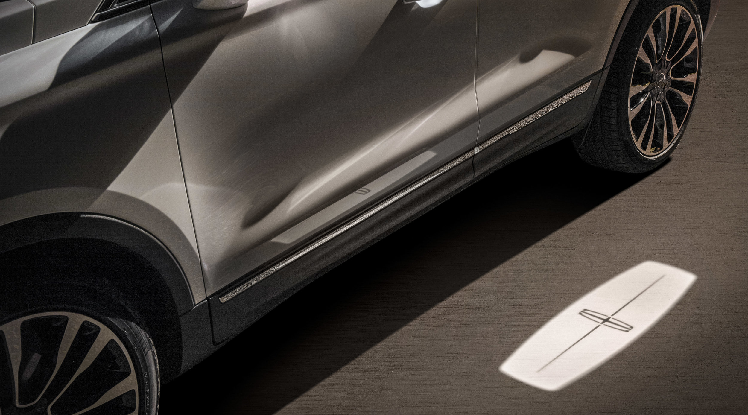 19Lincoln-MKC_22_HR.jpg