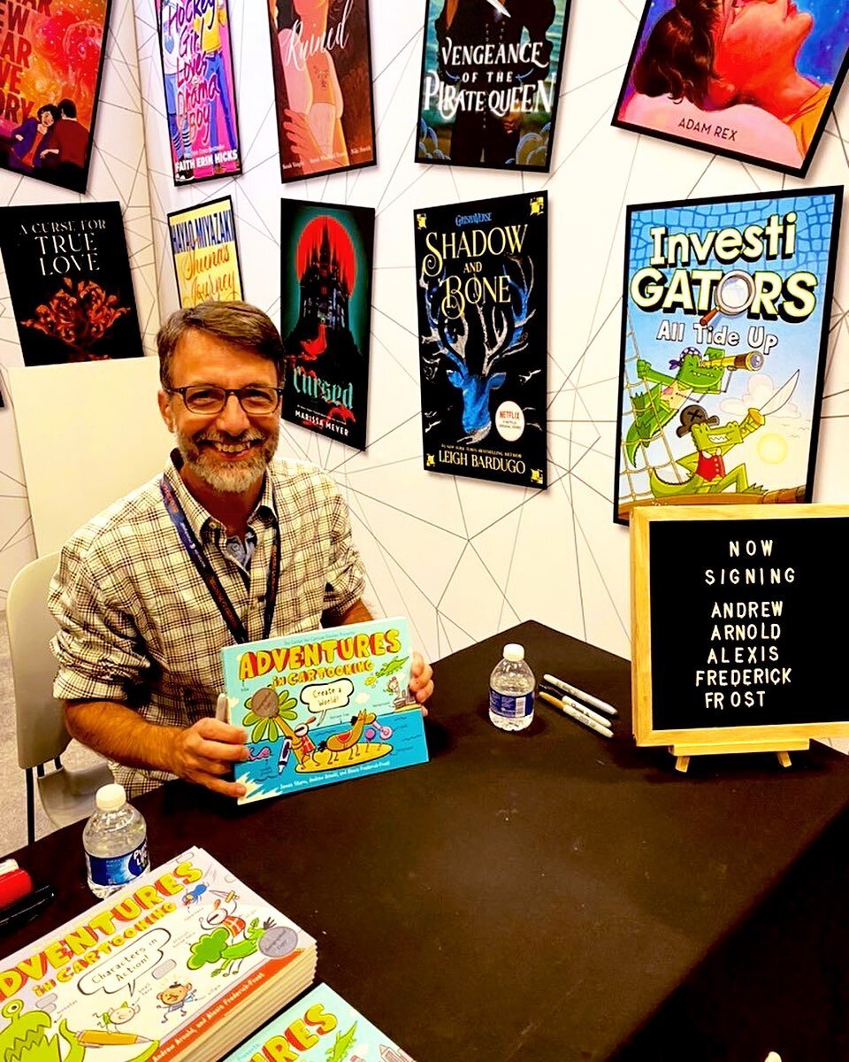 It was fantastic to be back at NYCC for the first time in few years. I had a great time signing books, meeting awesome creative people, and experiencing the unique energy of the con.

Many thanks to all the amazing people at First Second who made it 