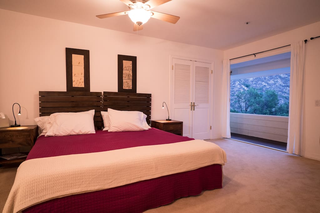 ojai bedroom.jpg