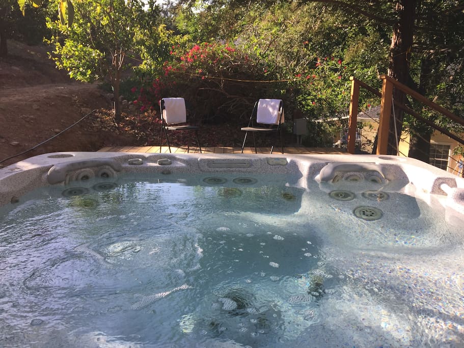 ojai jacuzzi.jpg