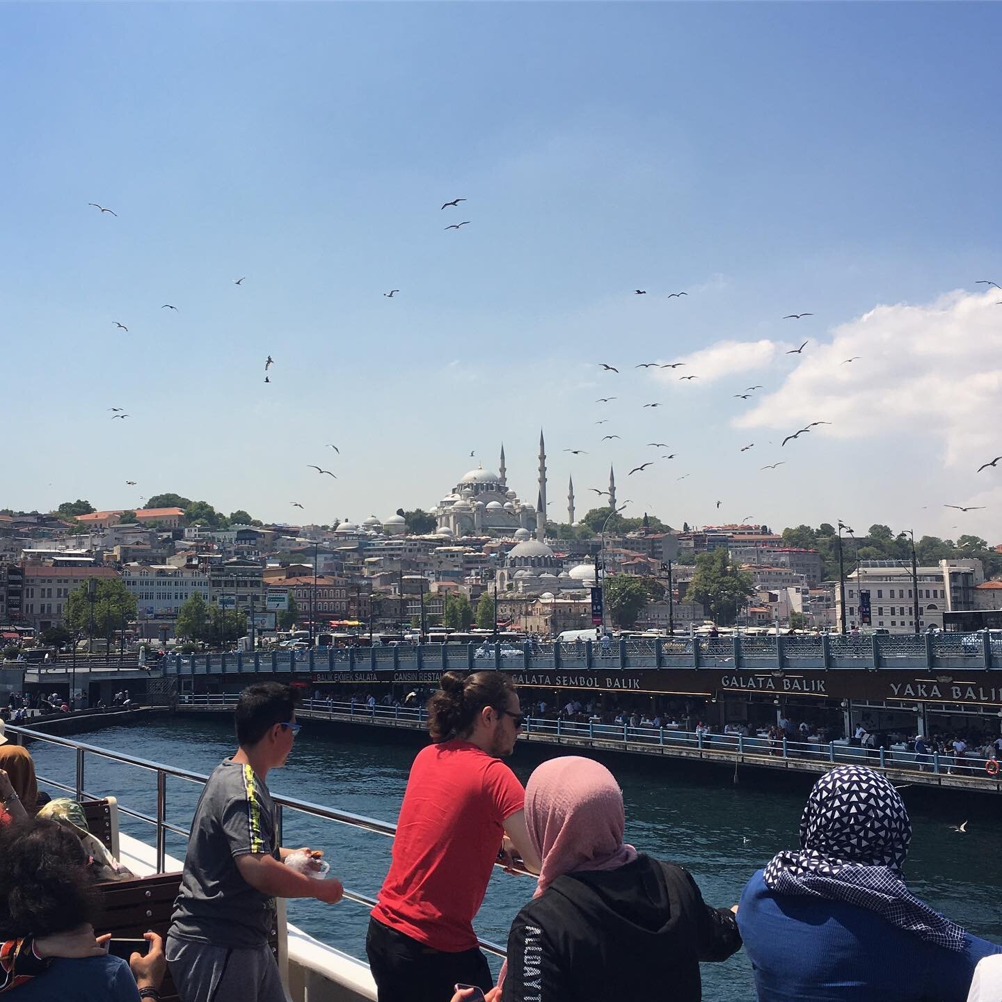 Istanbul, the monster city on the Bosphorus. 💕🌸.
.
.
.
#t&uuml;rkiye #istanbul