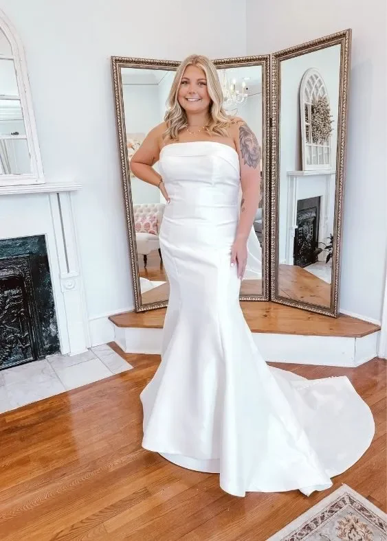 Straight neck satin trumpet wedding dress