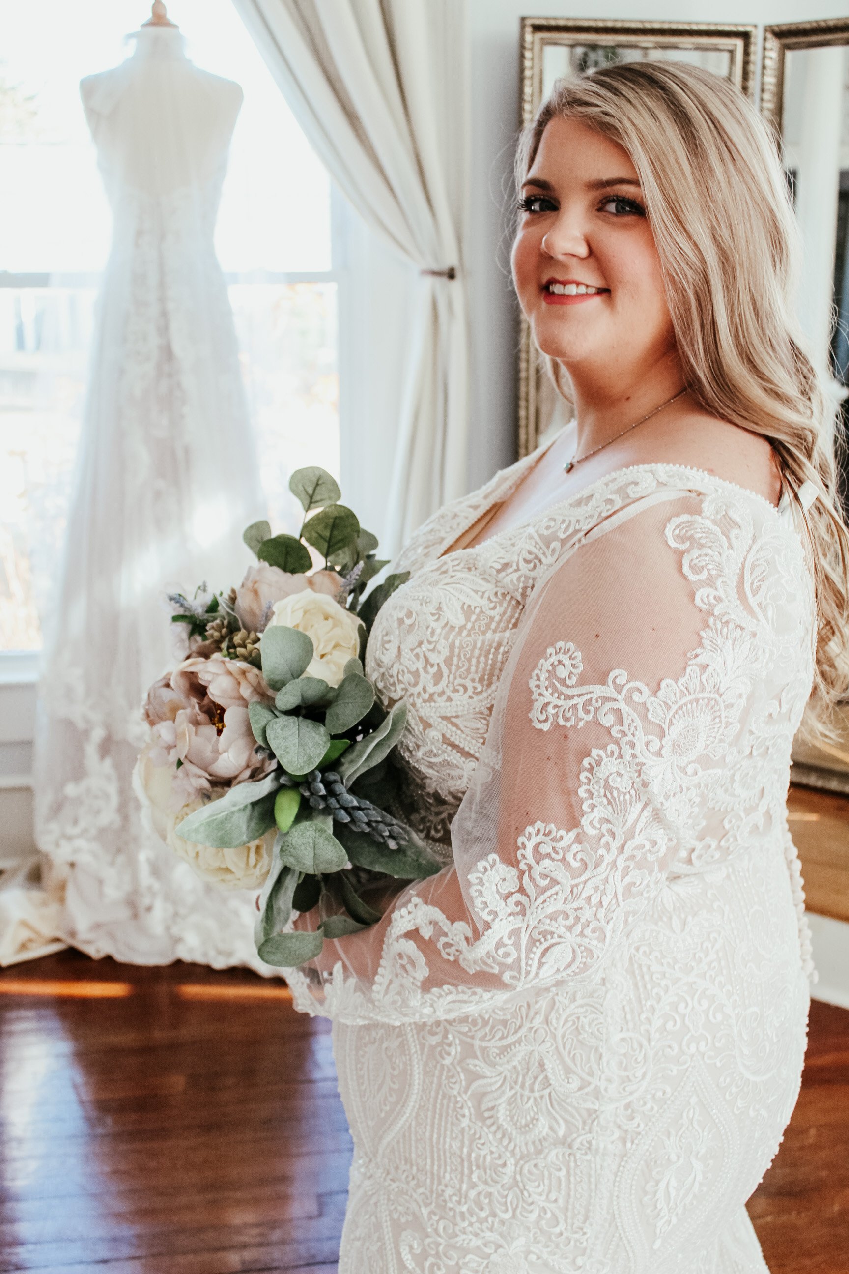 unique plus size wedding dresses