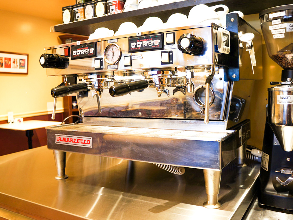 Our downtown Los Gatos cafe is currently looking to hire energetic team members with excellent customer service skills.
