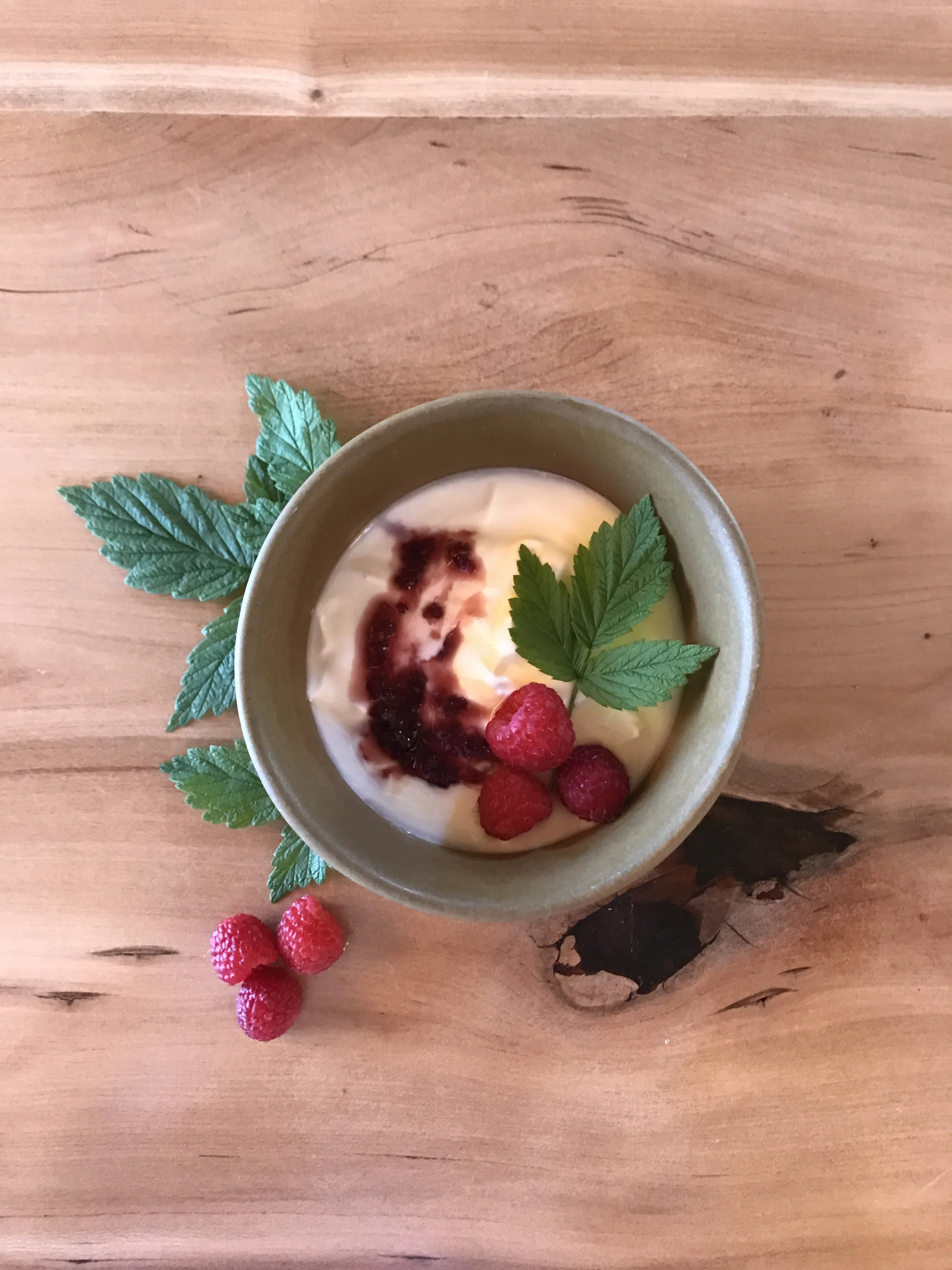raspberry skyr.jpg