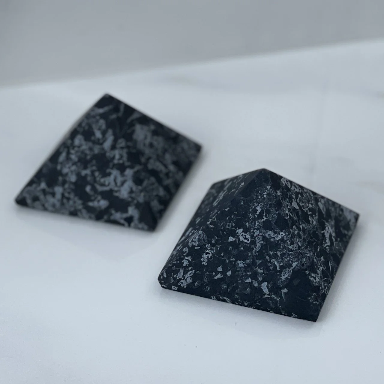 Pyramid Unpolished with Quartz
