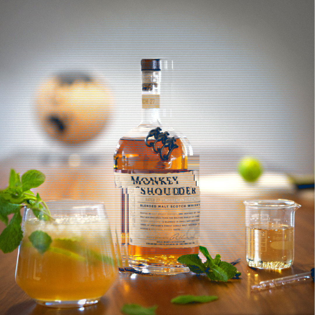 The perfect mix of sugar, spice, and everything nice makes the #MonkeyMojito an evolutionary experiment worth trying . GATHER: 1½ parts Monkey Shoulder ¾ part fresh lime juice 2 ½ parts sugar syrup 1 dash Angostura Bitters 1-2 mint leaves Ginger ale HUNTER: 1.Add all ingredients to a glass exceptginger ale 2.Muddle well 3.Add crushed ice and stir 4.Top up with ginger ale 5.Garnish with mint leaves and lime wedge Always measure responsibly. #MonkeyShoulder