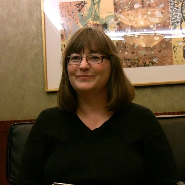 Episode 31 - Robyn Bluhm